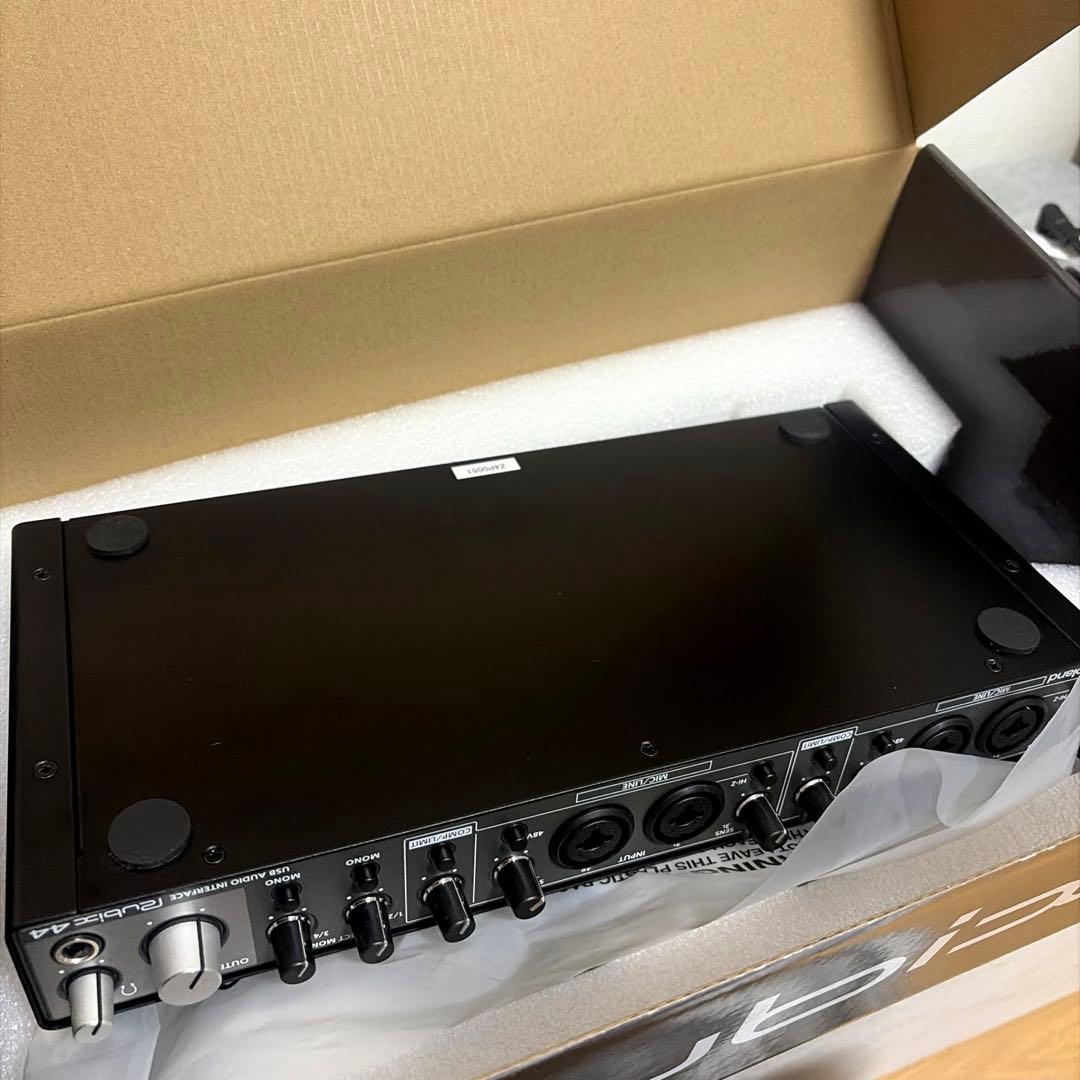 Roland Interface Rubix44