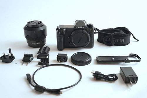 Fujifilm Mirrorless Interchangeable Lips Gfx50S Gf35-70Mm 826