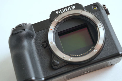 Fujifilm Mirrorless Interchangeable Lips Gfx50S Gf35-70Mm 826