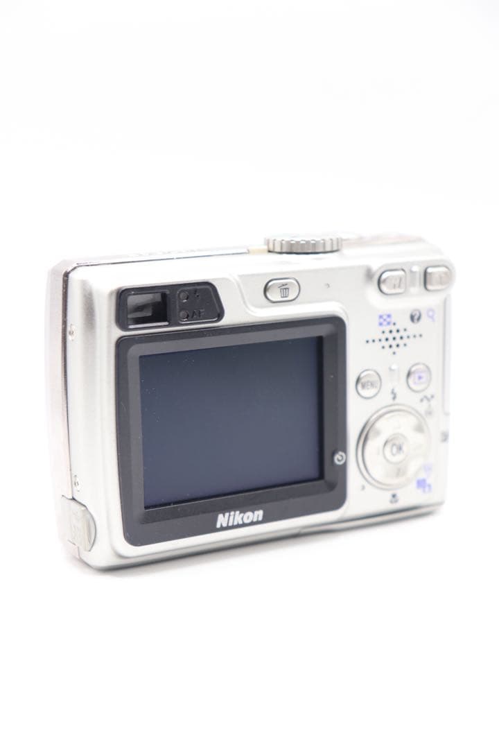 Nikon Compact Digital Camera Coolpix 7900