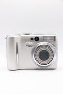 Nikon Compact Digital Camera Coolpix 7900