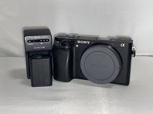 Sony Mirrorless Interchangeable Lens Cameras 6300 Ilce-6300