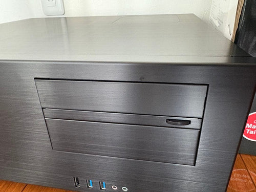 Lian Li Windows Desktop Pc-C60B Htpc
