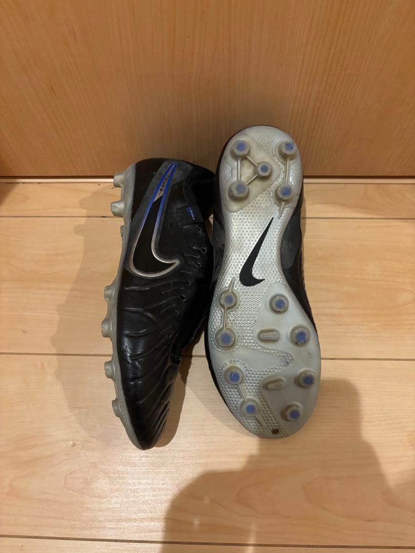 Nike Soccer Cleats Spikes Tiempo Pro