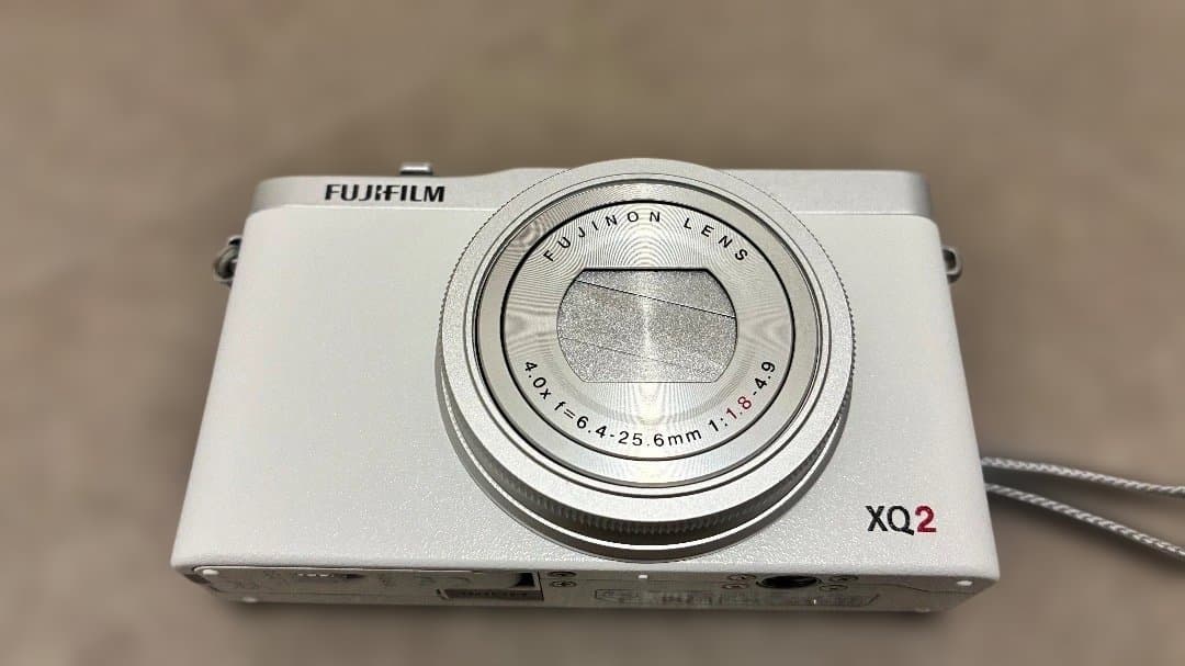 Fujifilm Compact Digital Cameras Xq2