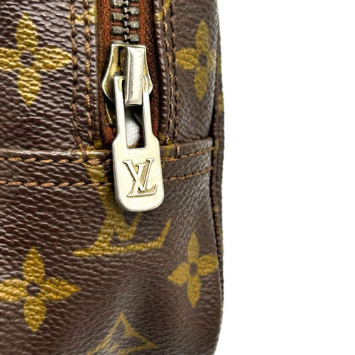Louis Vuitton Pouch 23
