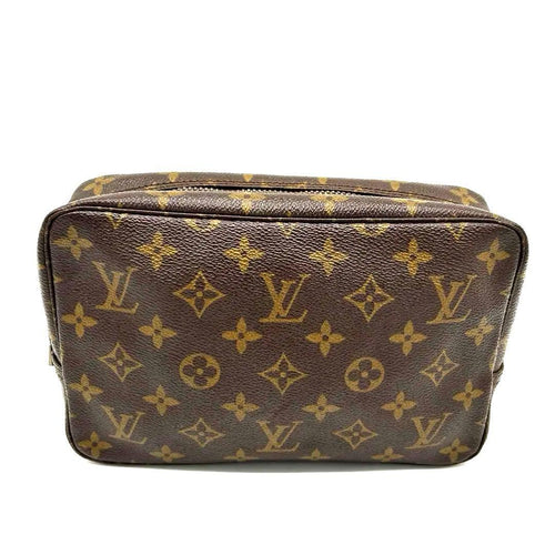 Louis Vuitton Pouch 23