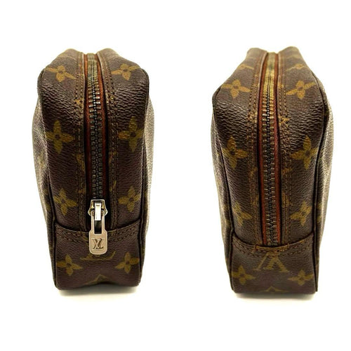 Louis Vuitton Pouch 23