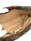 Louis Vuitton Pouch 23