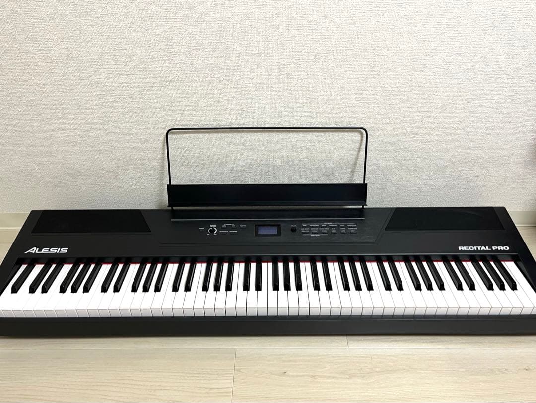 Alesis Midi Keyboard Pad Recital Pro