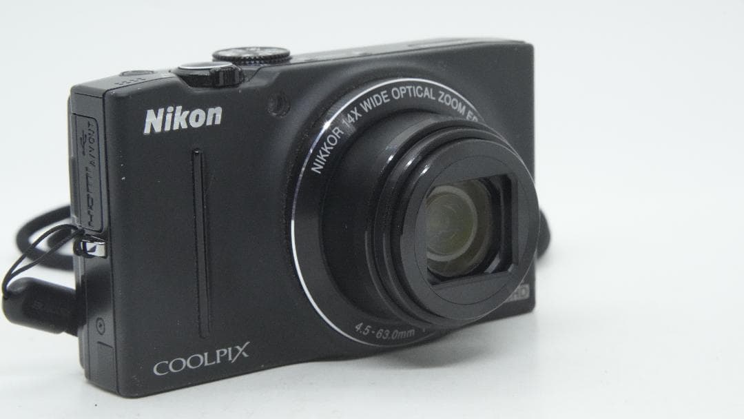 Compact Digital Cameras F2131 Nikon Coolpix S8200