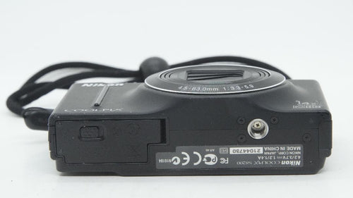 Compact Digital Cameras F2131 Nikon Coolpix S8200
