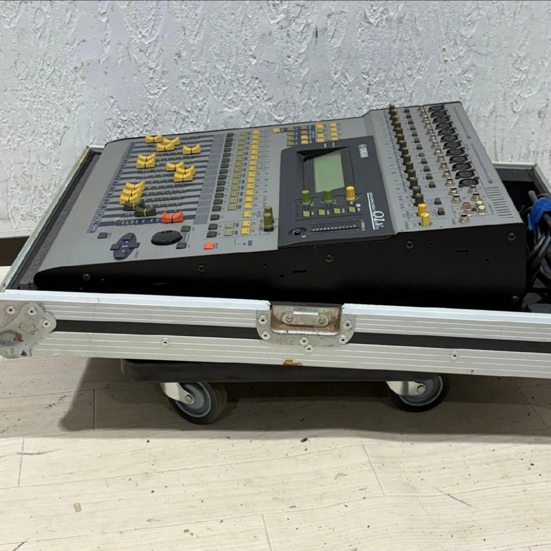 Yamaha Digital Mixers 01V 16Ch