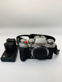 Fujifilm Mirrorless Interchangeable Lens Cameras X-T4 2