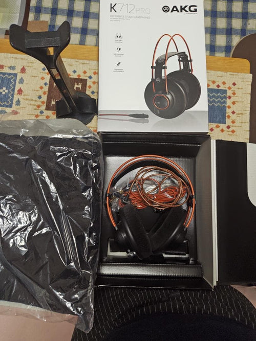 Akg Wired Headphones K712 Pro