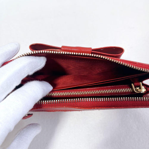 Prada Long Wallet L Red