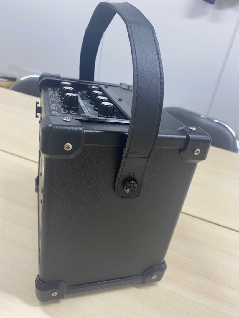 Roland Guitar Amplifiers Soleh Hudin