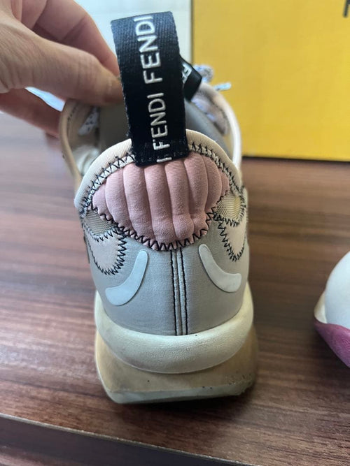 Fendi Sneakers 36
