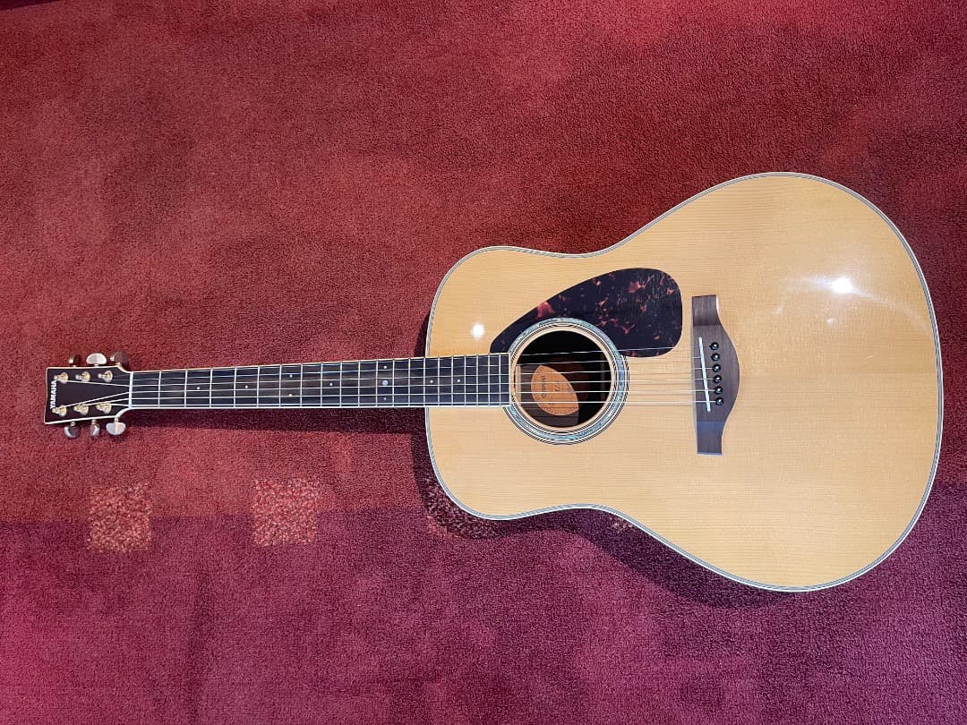Yamaha Acoustic Guitar Ll6 Are