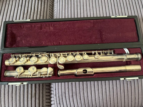 Yamaha Flutes 411