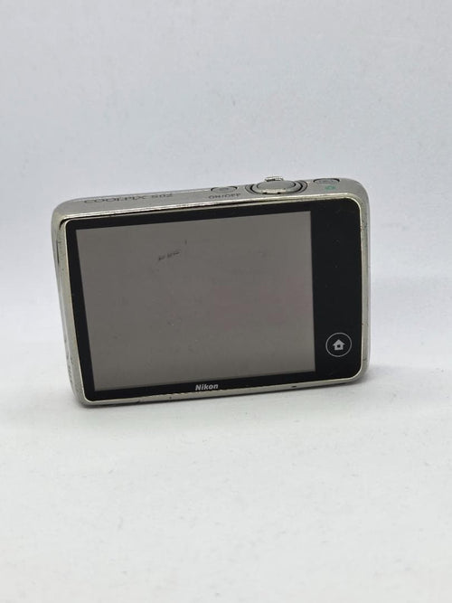 Nikon Compact Digital Camera Coolpix S02