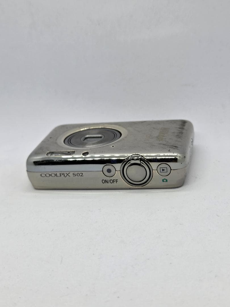 Nikon Compact Digital Camera Coolpix S02
