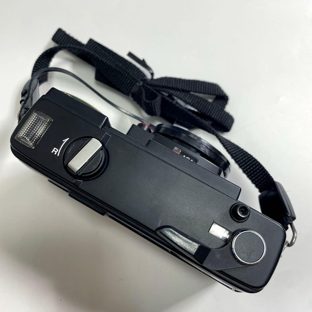 Fujika Compact Cameras (Film) Flash Fujica