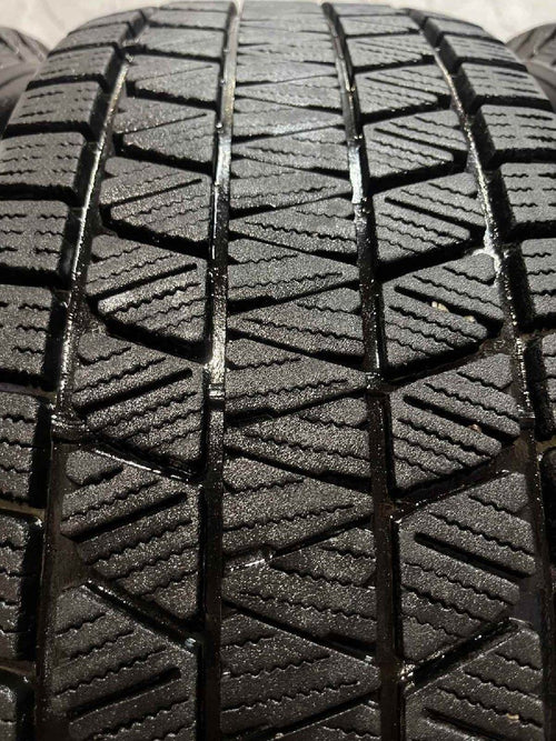 Bridgestone 18 Inches Bs Blizzak Dm-V3 235/60R18 4 22 Rx T33 (Ktr003)