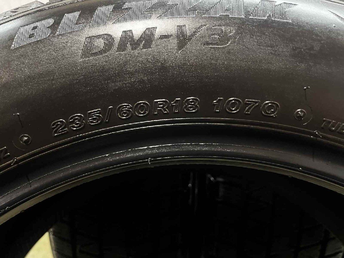 Bridgestone 18 Inches Bs Blizzak Dm-V3 235/60R18 4 22 Rx T33 (Ktr003)