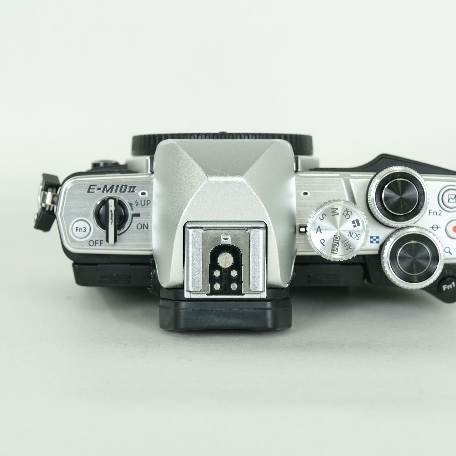Olympus Mirrorless Interchangeable Lips 14,672 Om-D E-M10 Mark Ii