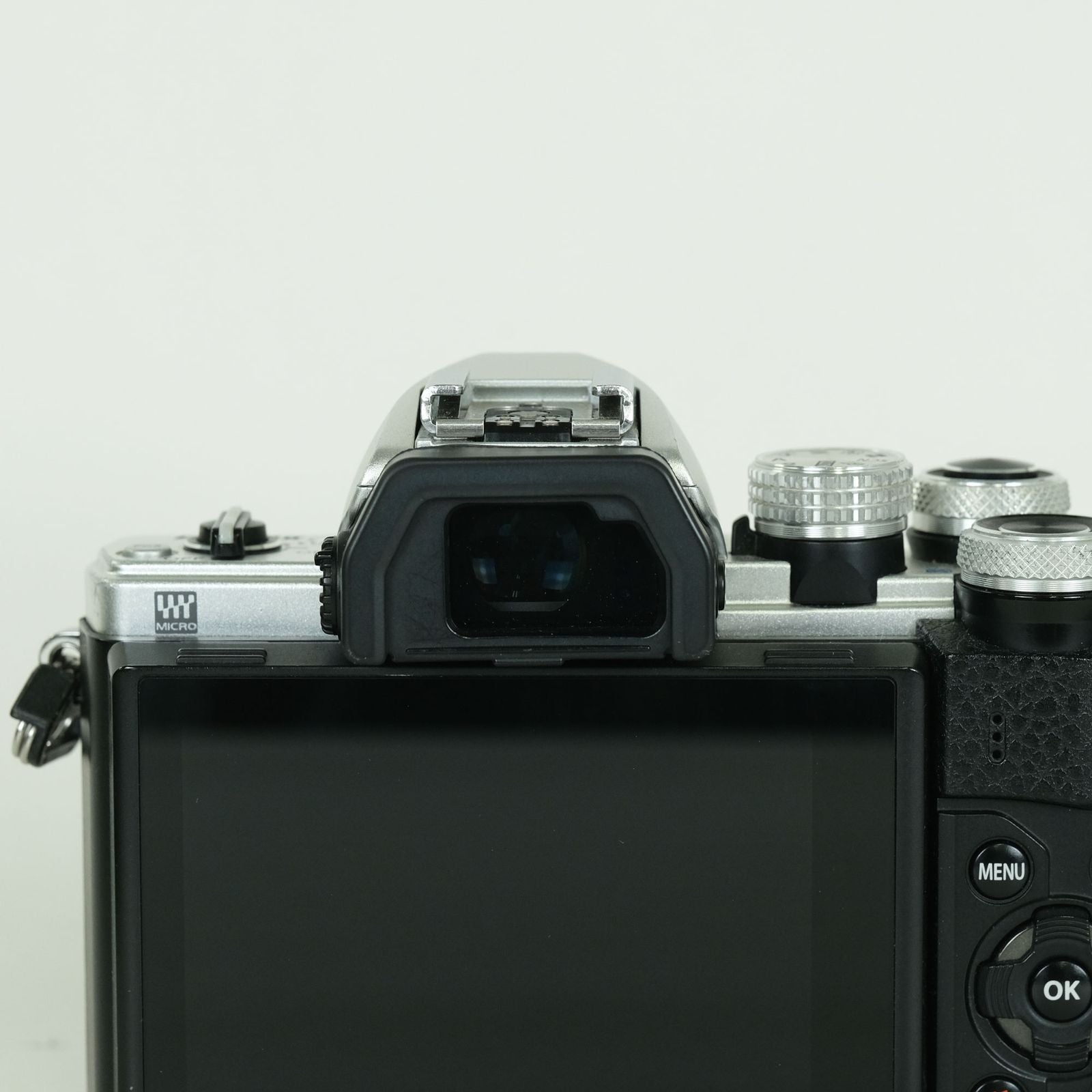Olympus Mirrorless Interchangeable Lips 14,672 Om-D E-M10 Mark Ii