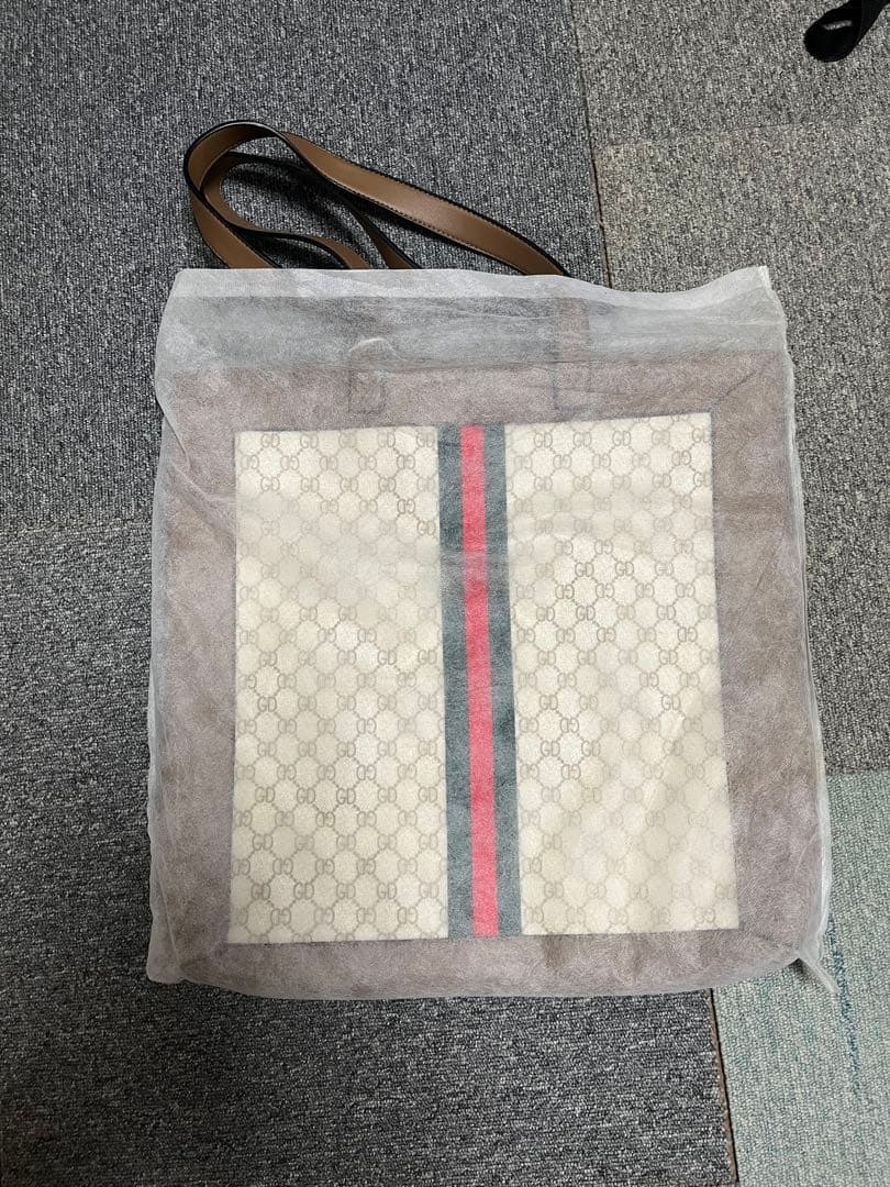 Shoulder Bags