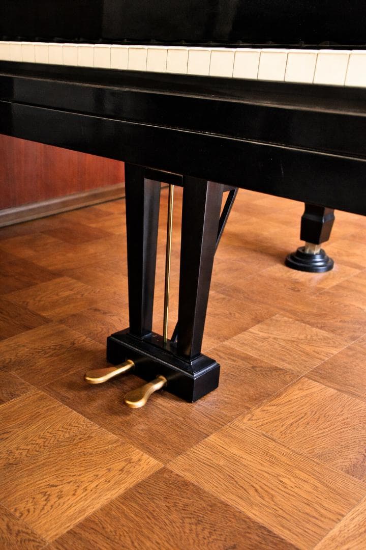 Yamaha Grand Piano G2 2