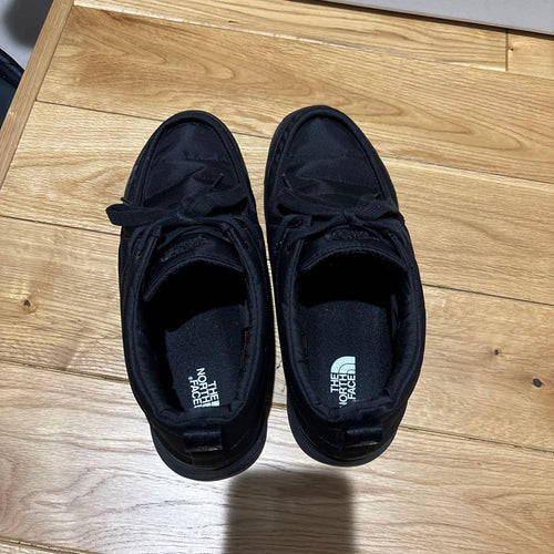 The North Face Snow Boots 27