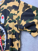 A Bathing Ape T -Shirt Camo Shark Tee Sizem/