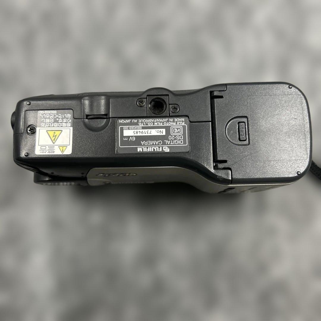 Fujifilm Compact Digital Cameras Clipit Ds-20