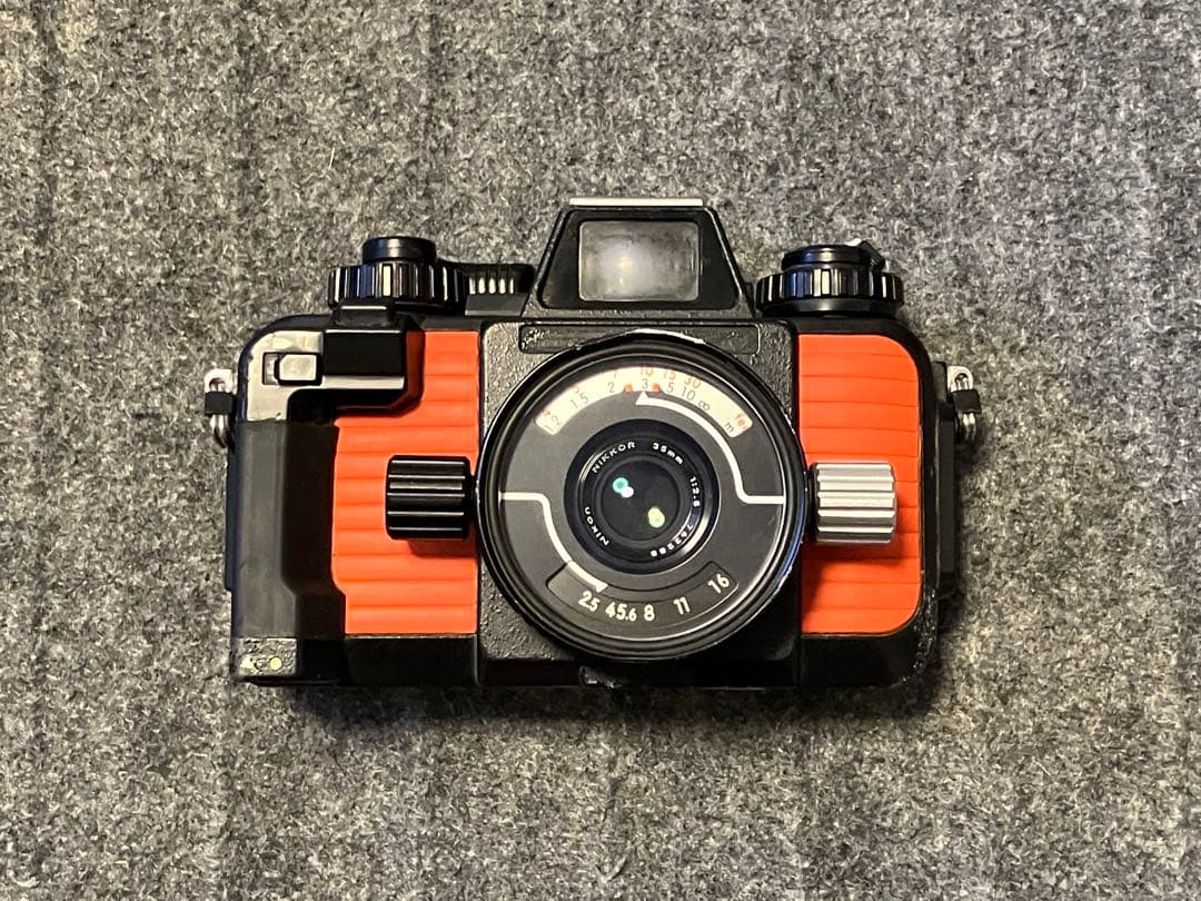 Nikon Underwater Camera Equipment Nikonos
