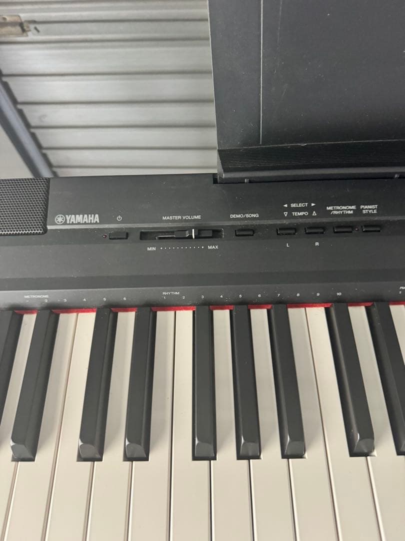 Keyboards Digital Pianos Yamaha P-105