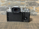 Fujifilm Mirrorless Interchangeable Lens Cameras X-T4
