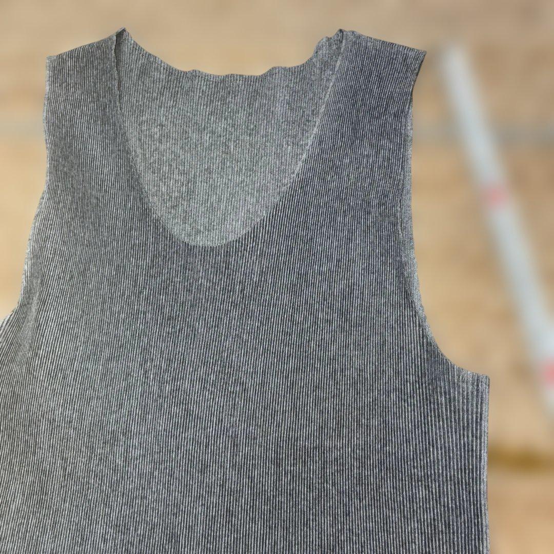 Pleats Please Tank Tops S