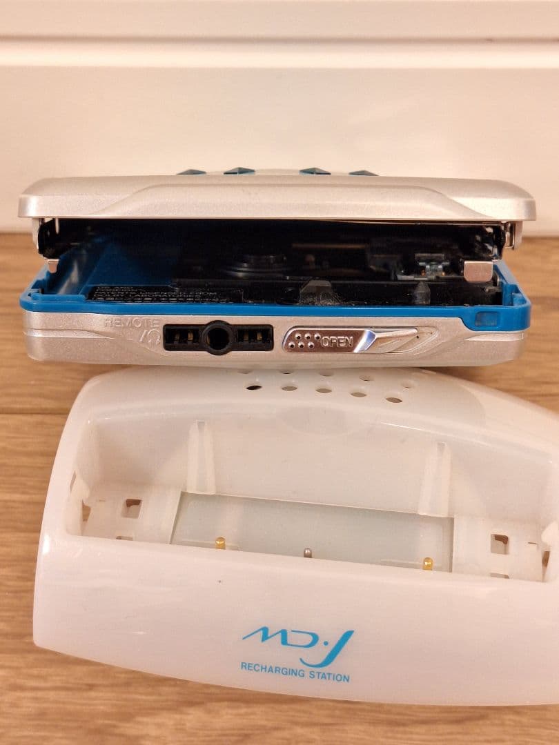Sharp Portable Md Player Md-Stz02