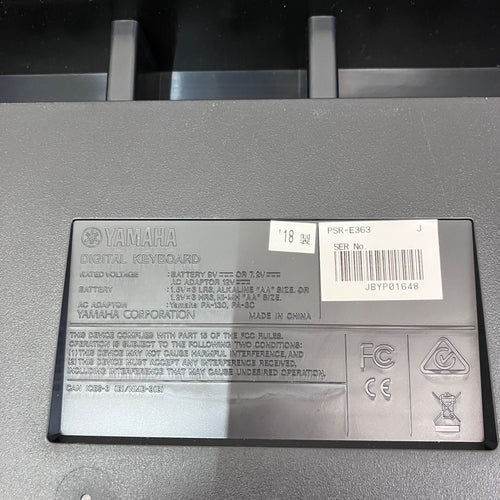 Yamaha Keyboard Electronic Piano O 18