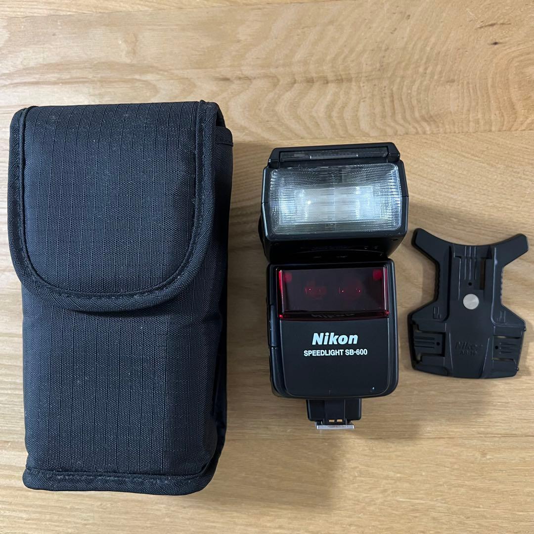 Nikon Flash Speedlight Sb-600