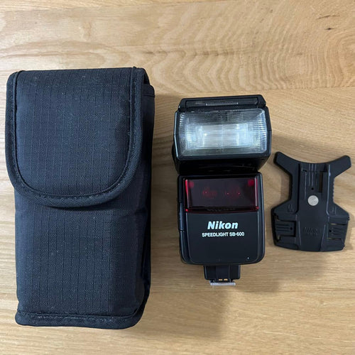 Nikon Flash Speedlight Sb-600