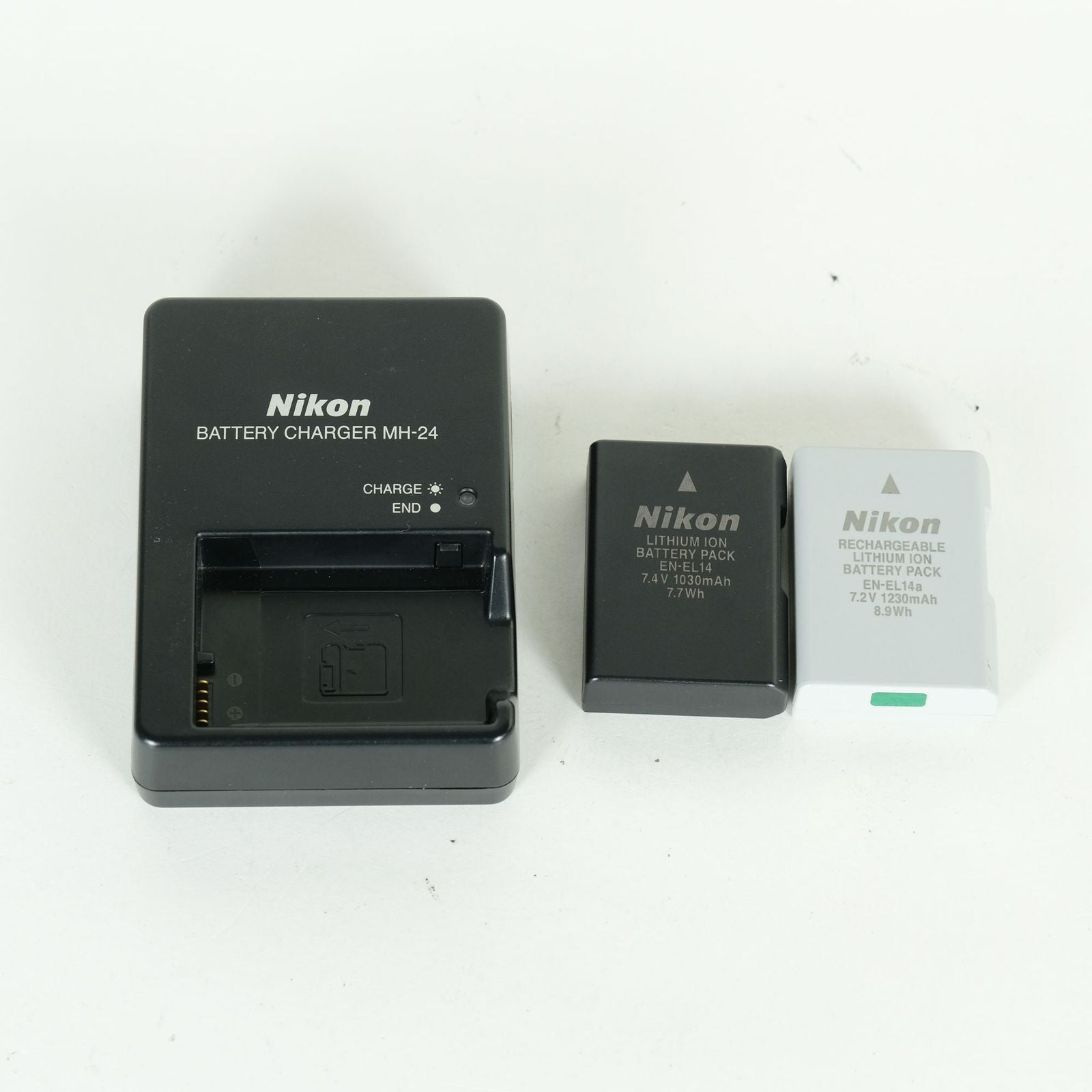 Nikon Digital Slr 20,051 2 D5200 F