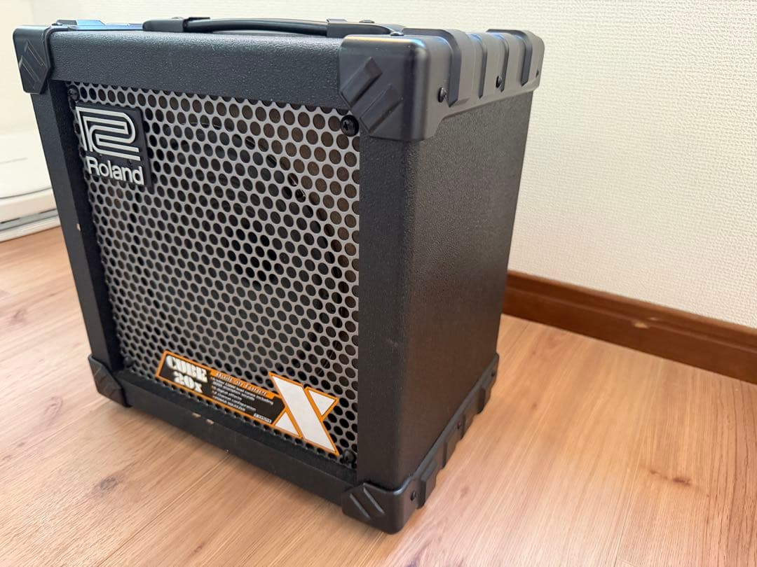 Roland Guitar Amplifiers Cube-20X Cosm