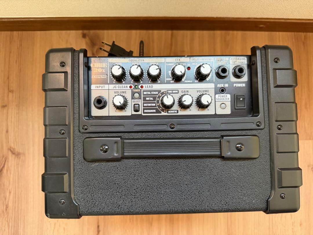 Roland Guitar Amplifiers Cube-20X Cosm