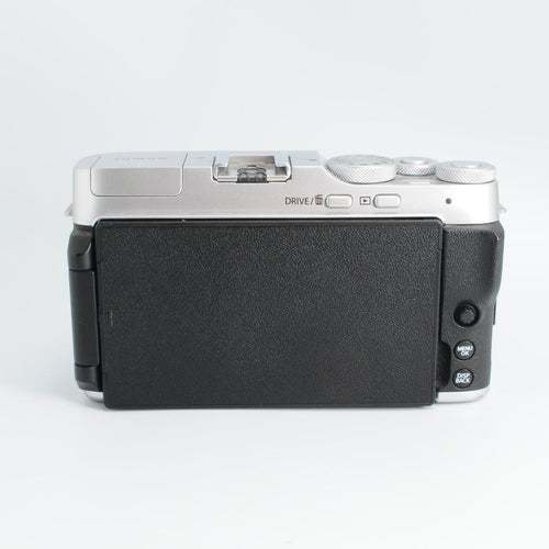 Fujifilm Mirrorless Interchangeable Lens Cameras X-A7