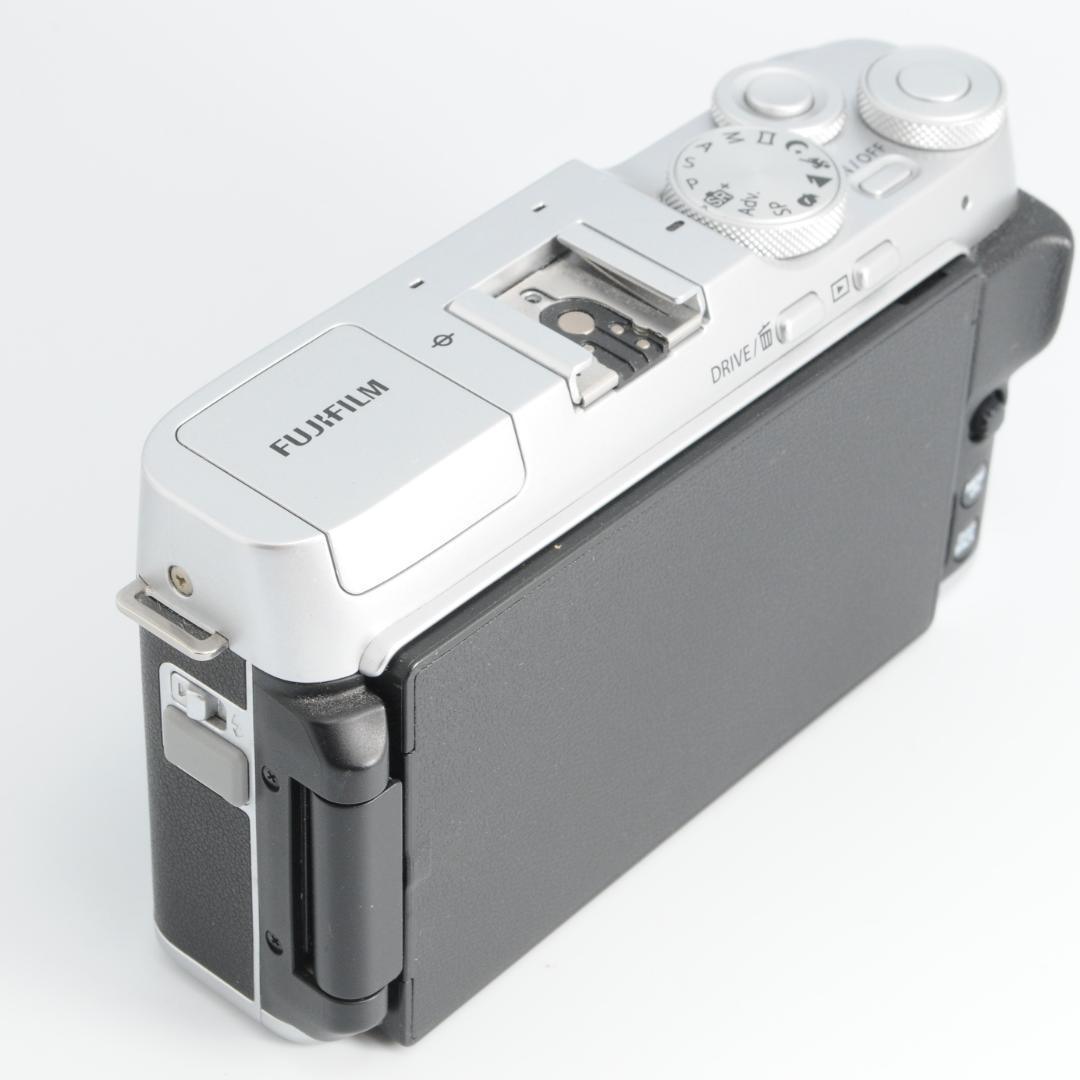 Fujifilm Mirrorless Interchangeable Lens Cameras X-A7