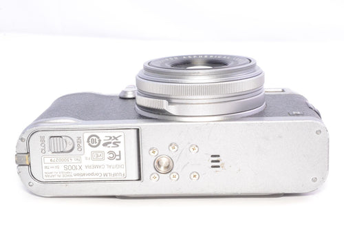 Compact Digital Camera Fujifilm X100S F Fx-X100S